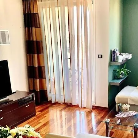 Capital * ספליט